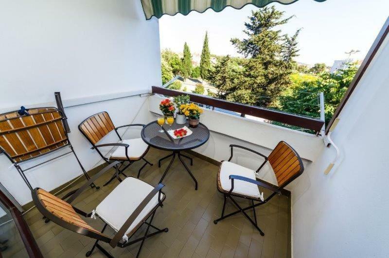 Apartman Mira Zadar Extérieur photo